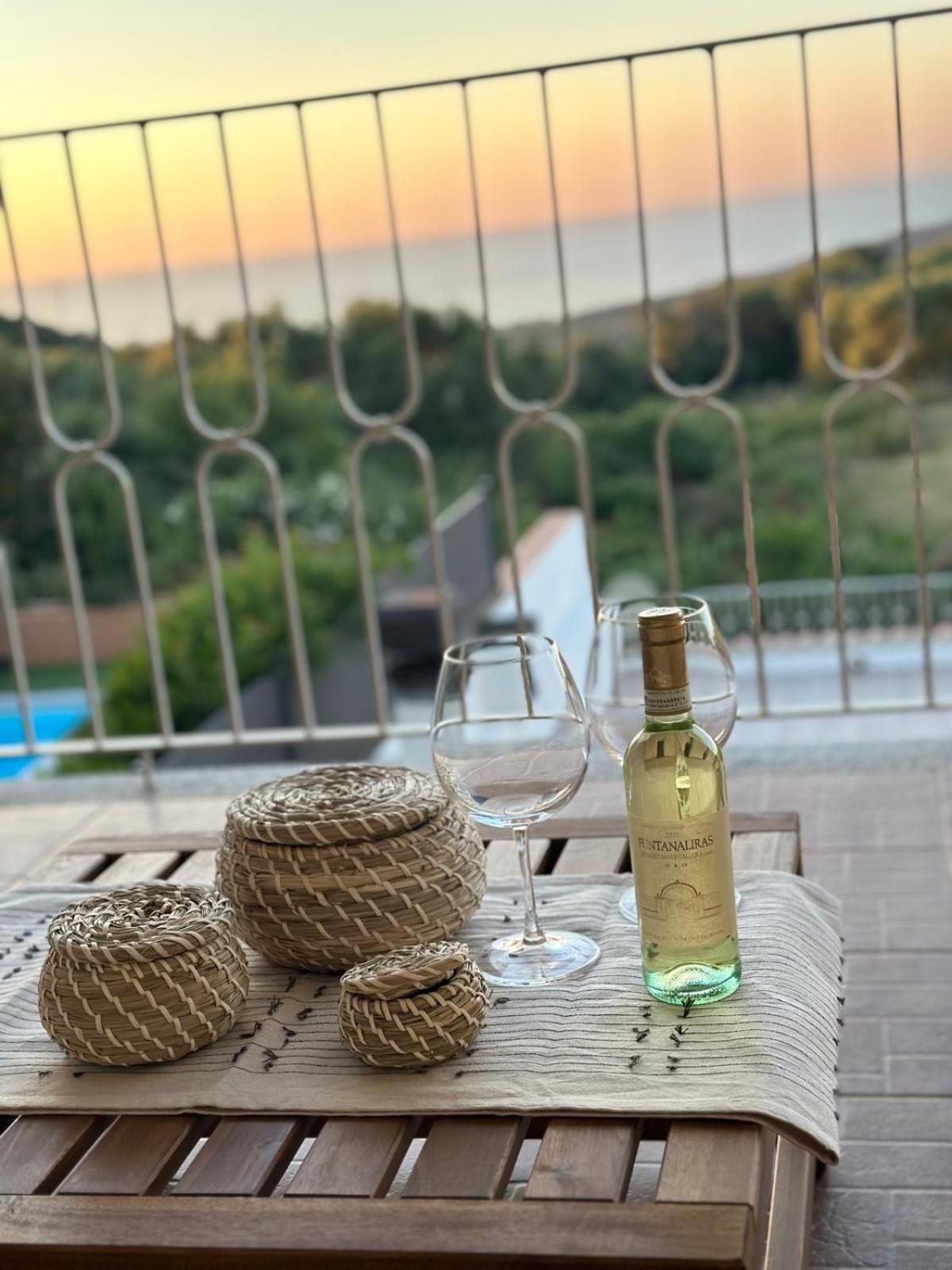 Cascabraga Costa Rossa View Sunsetヴィラ エクステリア 写真